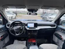 2022 Ford Maverick XLT AWD SuperCrew - Photo 9