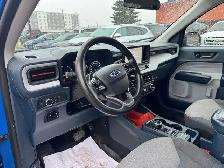 2022 Ford Maverick XLT AWD SuperCrew - Photo 11