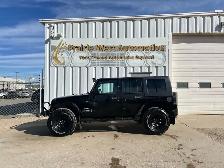 2012 Jeep WRANGLER UNLIMITED Sahara 4WD | Command Start | Heated - Photo 8