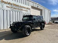 2012 Jeep WRANGLER UNLIMITED Sahara 4WD | Command Start | Heated - Photo 9