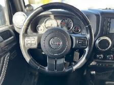 2012 Jeep WRANGLER UNLIMITED Sahara 4WD | Command Start | Heated - Photo 13