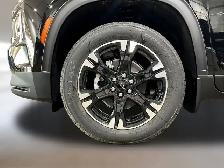 2027 Chevrolet Traverse LT - Photo 12