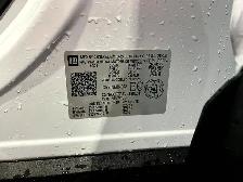 2027 Chevrolet Equinox AWD RS - Photo 8