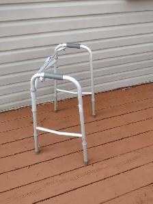 Folding Walker - Photo 3