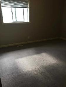 5 BR Main FL & Upper Level House - Double Garage - Photo 6