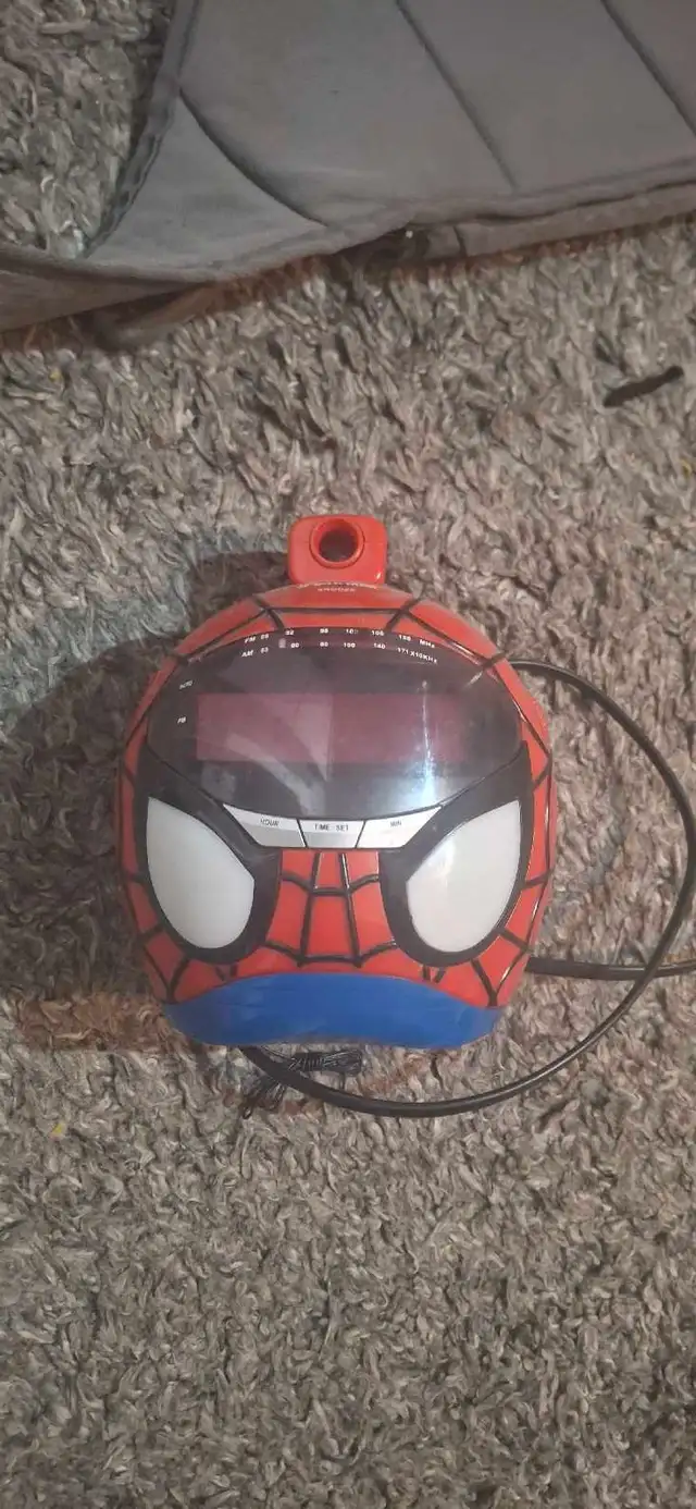 2006 Original Spiderman Alarm Radio Clock