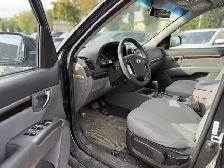 2012 Hyundai SANTA FE GLS - Photo 10