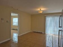 A spacious one-bedroom apt, top floor, October, Heat included - Photo 11