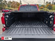 2023 Toyota Tacoma SR5, ONE OWNER, NO ACCIDENTS, HARD TONNEAU... - Photo 12