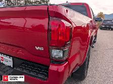 2023 Toyota Tacoma SR5, ONE OWNER, NO ACCIDENTS, HARD TONNEAU... - Photo 13
