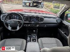 2023 Toyota Tacoma SR5, ONE OWNER, NO ACCIDENTS, HARD TONNEAU... - Photo 24