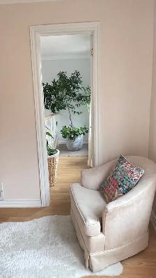 Bright Furnished Queen Room | Monthly | Bayview & Steeles - Photo 7