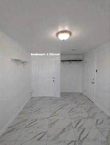 2-Bedroom Walkout Basement Apartment | All-Inclusive & Private - Photo 5