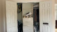 Furnished Queen Room –Second floor- All Inclusive /Females only - Photo 4