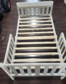 KIDS Bed - Photo 2