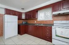 Top Floor for Rent – 3 Bdrm( Kennedy and Steeles) - Photo 3