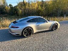 2018 Porsche 911 Carrera S 32,300 KM 991.2 - Photo 4