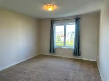 Spacious New House with 4 Bedrooms Upstairs in Bridgewater - Photo 6