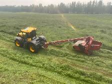round hay bales