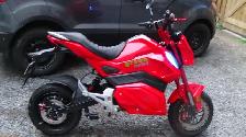 Electric Red Sports Bike - Photo 2