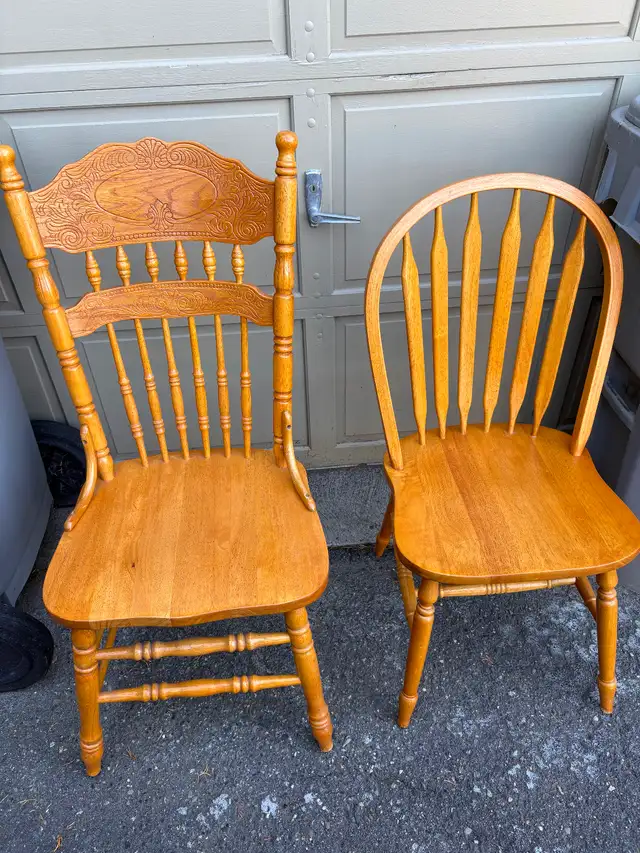 BEAUTIFUL OAK CHAIRS