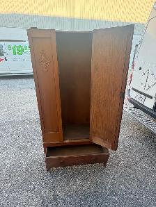 Free delivery antique Vintage Wooden Armoire with Mirror - Photo 6