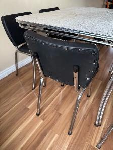 Vintage Table and Chairs - Photo 7