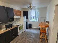 Furnished Rooms Available Immediately North Bay - Photo 8