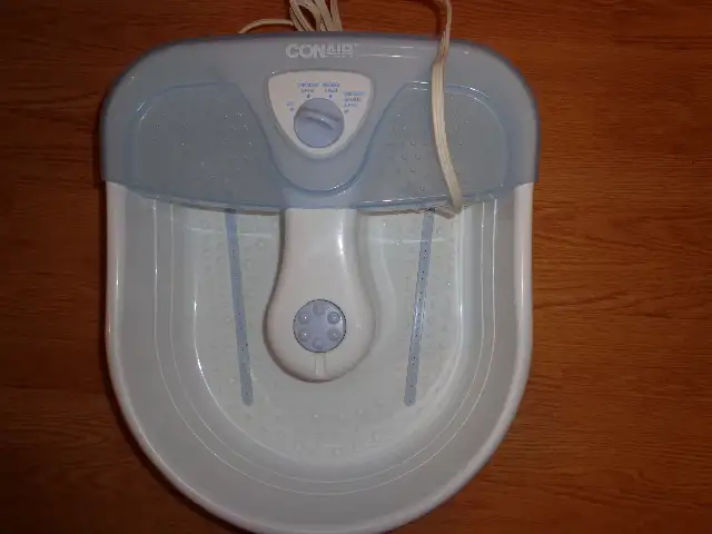 Water Jet Foot Spa/Massager, excellent condition, $15 firm.