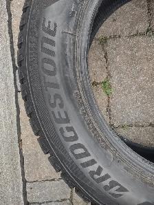 -4 pneus hiver Bridgestone Blizzak 245-60R18 excellent état - Photo 5