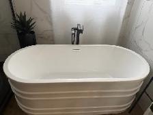 Bain autoportant avec lignes (4)
