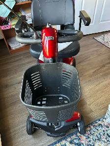 Electric Scooter - Photo 2