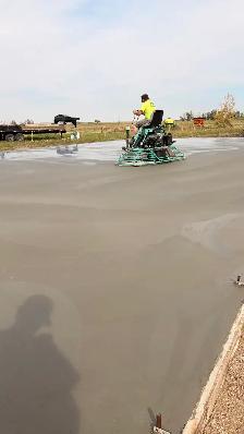 Concrete finishers required - Photo 8