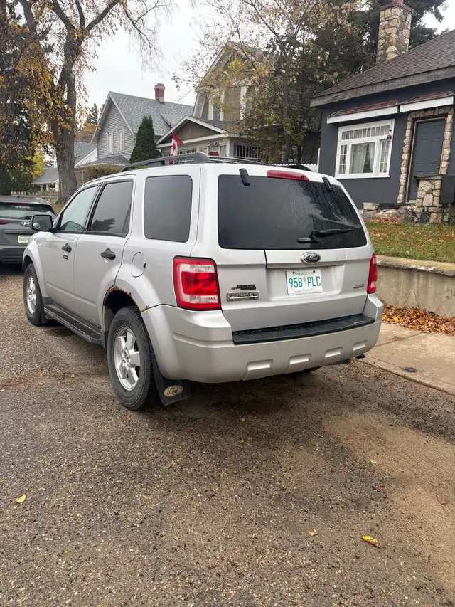 09 ford escape awd