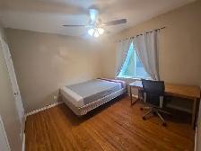 We are looking for new family for well maintained house. - Photo 9