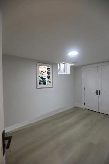 2Bedrooms Basement with separate entrance for rent, Mississauga - Photo 11