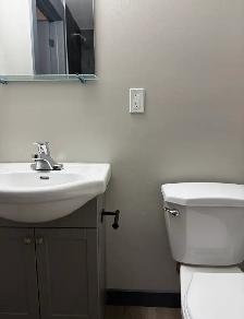 HUNTSVIL – 1 BED  $1500 - SENIOR DISC AVAIL   AC - Photo 9