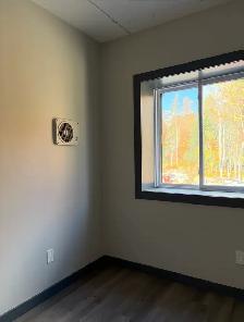 HUNTSVIL – 1 BED  $1500 - SENIOR DISC AVAIL   AC - Photo 10