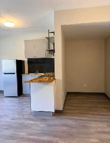 HUNTSVIL – 1 BED  $1500 - SENIOR DISC AVAIL   AC - Photo 12