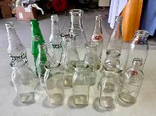Vintage Metal Bottle Carrier (w Vintage Lot Of Glass Bottles) - Photo 2