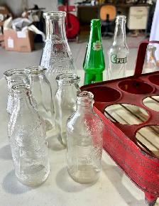 Vintage Metal Bottle Carrier (w Vintage Lot Of Glass Bottles) - Photo 8