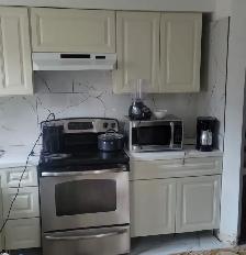 Room for rent in Brampton upstairs of home, avail immediately - Photo 2