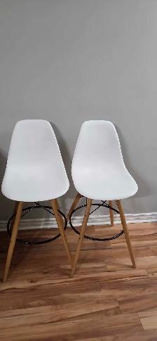 bar or island chairs. - Photo 2