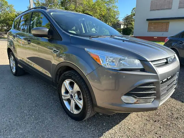 2014 Ford Escape SE 1.6L Turbo AWD For Sale.