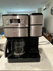 Cuisinart Grind and Brew with Single Serve - Photo 2
