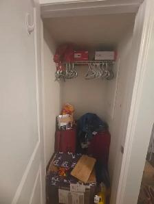 Roommate wanted: Available Sunday November 1: Dorset Park area - Photo 5