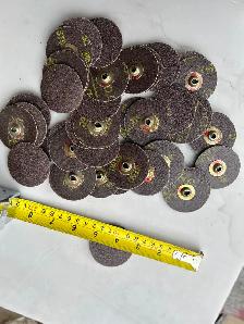 BUNCH OF NEW ROLOC 2' 60 GRIT DISCS
