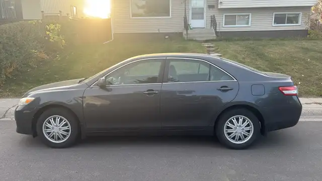 2011 Camry LE