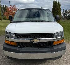 2019 Chevrolet Express Cargo Van BACKUP CAMERA/REAR HEATER - Photo 2