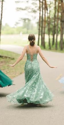 Vogue Prom / Grad dress size 0 - Photo 2
